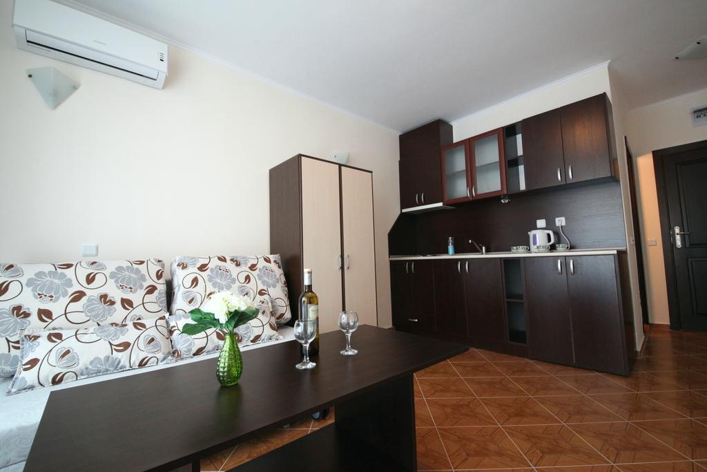 Saint Elena Apartcomplex Σάνι Μπιτς Εξωτερικό φωτογραφία